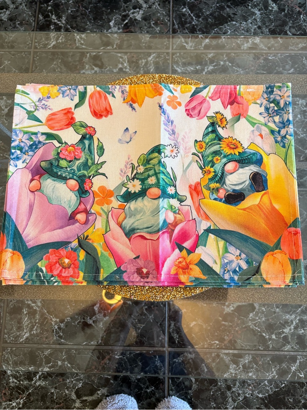 Set of 6 Floral Placemats NWT Gnome and Tulips Multicolor Garden Print 12x18” - Picture 5 of 5